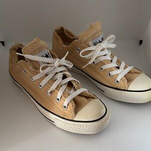 Converse Tan Canvas Sneakers with Corduroy detail.